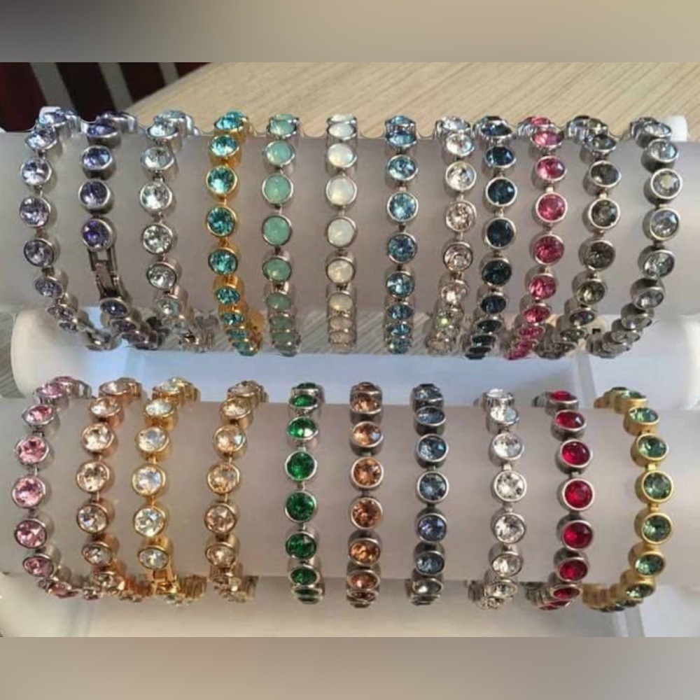 Euc Touchstone Crystal Ice Bracelets - image 1
